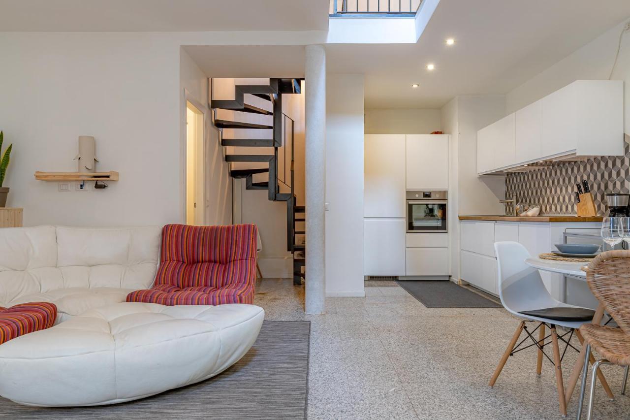 Moderno Loft A Due Passi Dal Lago Apartamento Torno Exterior foto