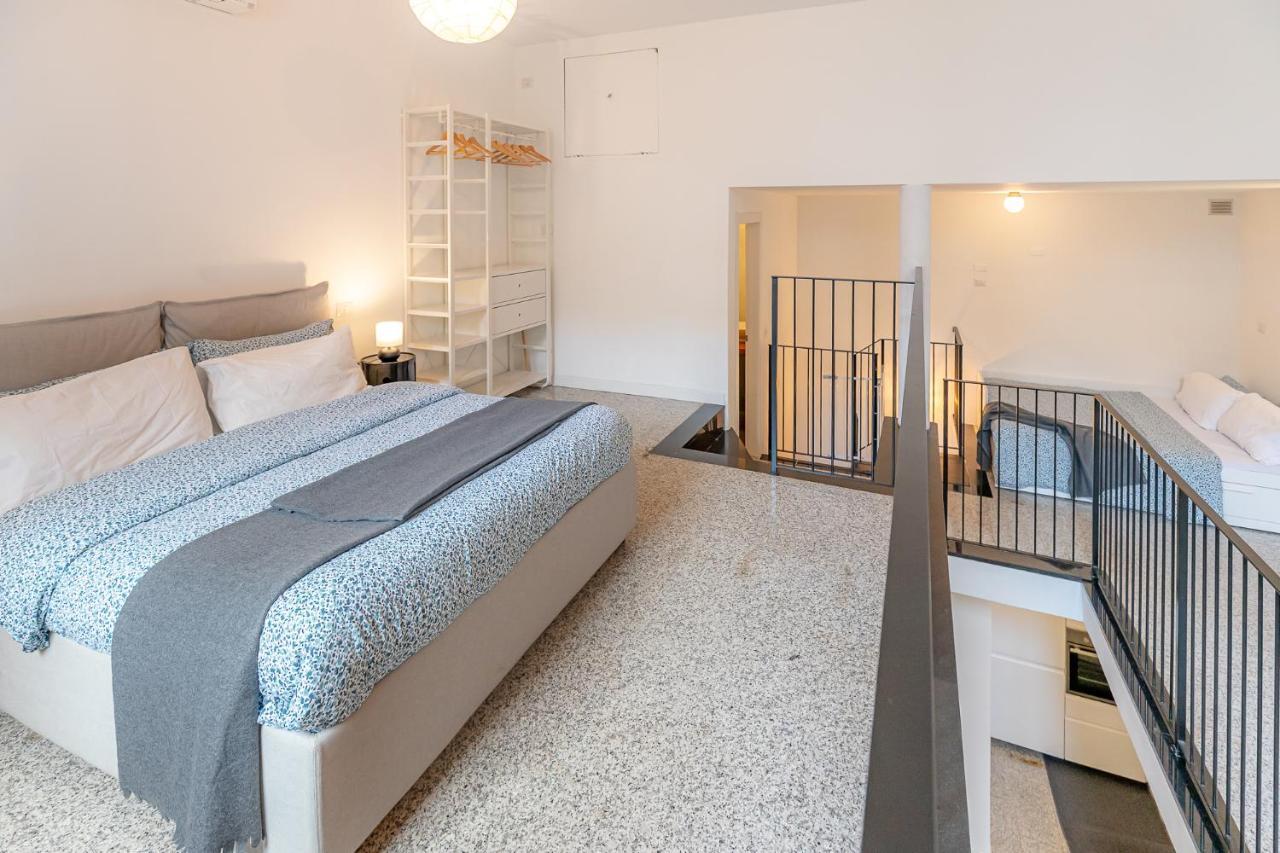 Moderno Loft A Due Passi Dal Lago Apartamento Torno Exterior foto